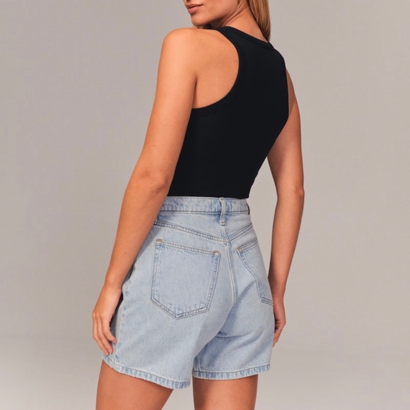 NWT High Rise Loose Short Abercrombie & Fitch Jean Denim Shorts - light wash - Picture 8 of 8
